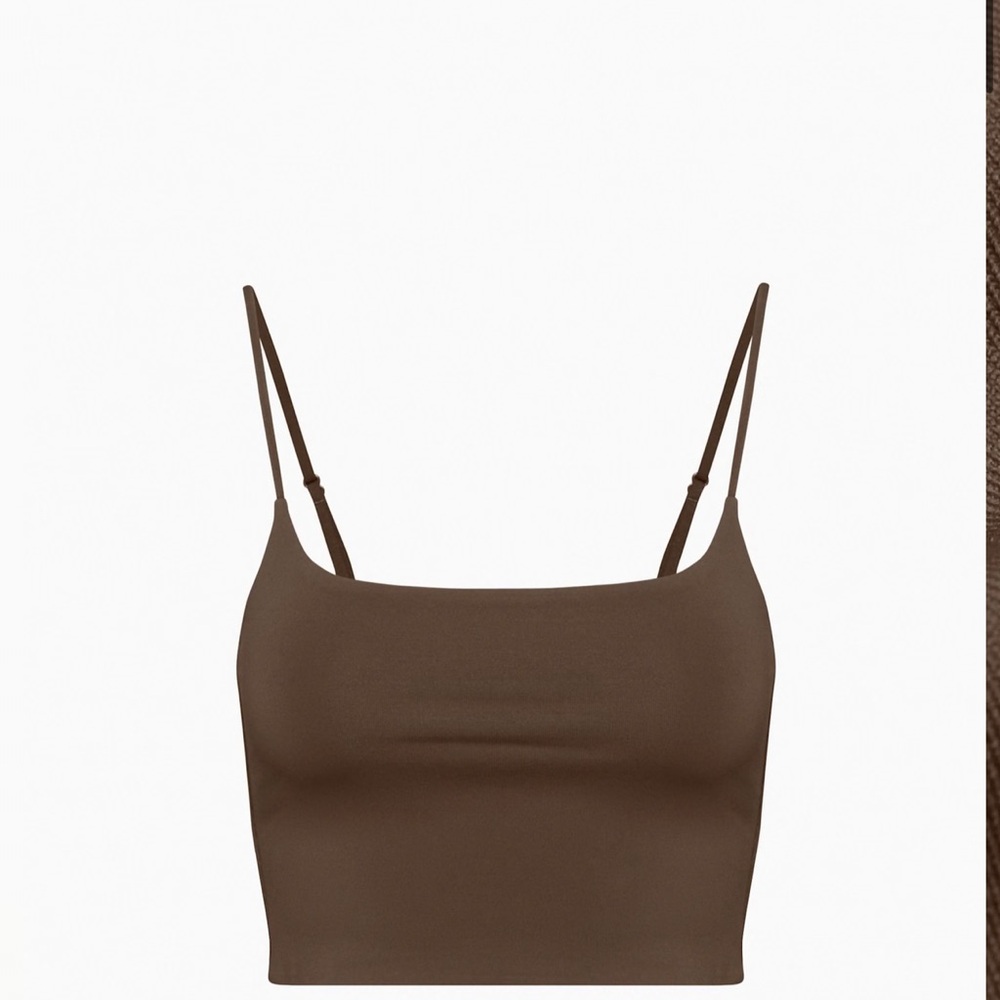 Babaton Contour Brown Spaghetti Strap Crop Top